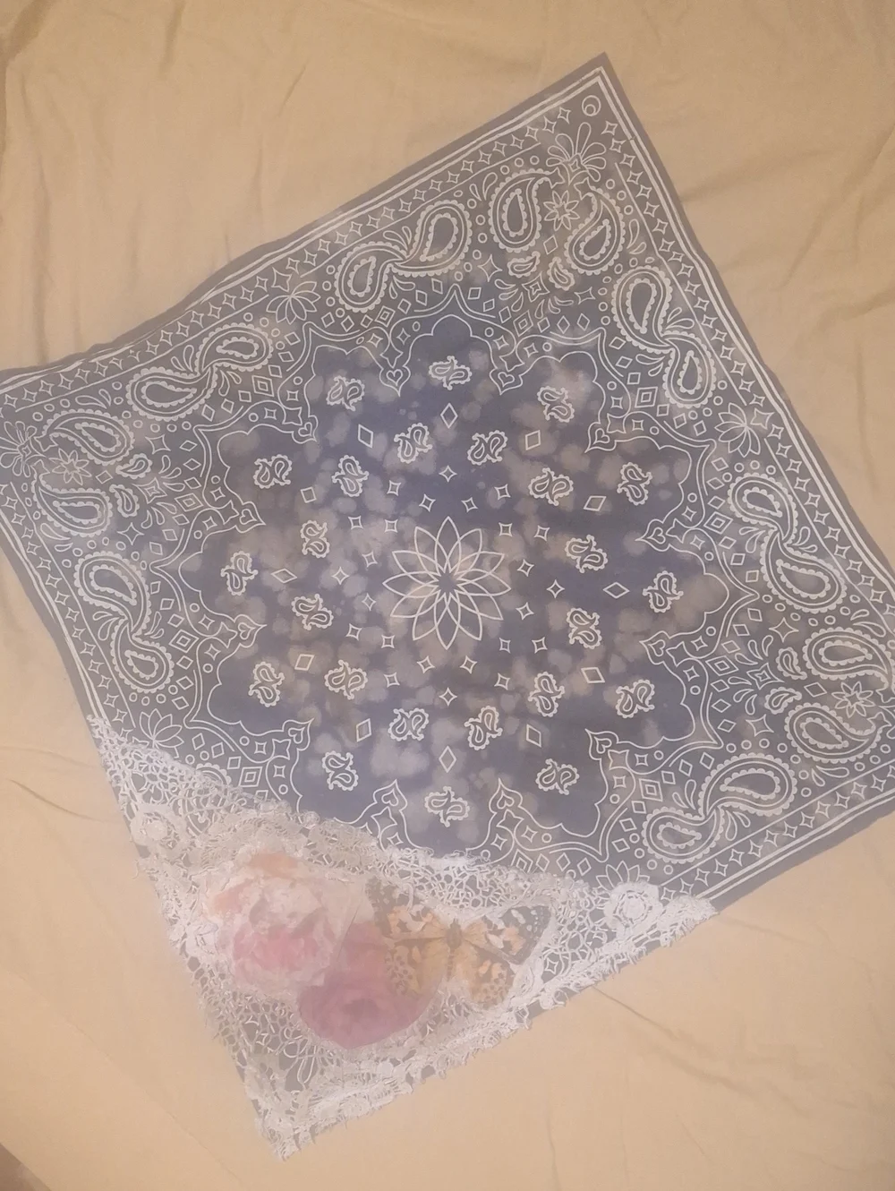 A RARE BIRD Blue Paisley Decorative Bandana Scarf With Roses And Buyterfly